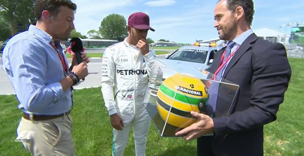 Hamilton iguala las poles de su ídolo Ayrton Senna y se emociona con un regalo muy especial de la familia del brasileño Hamilton iguala las poles de su ídolo Ayrton Senna y se emociona con un regalo muy especial de la familia del brasileño