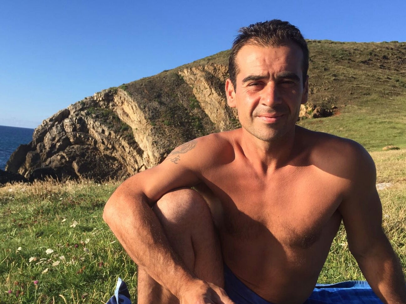 Efectivos de emergencias busca a un hombre desaparecido en la costa de Suances Efectivos de emergencias busca a un hombre desaparecido en la costa de Suances