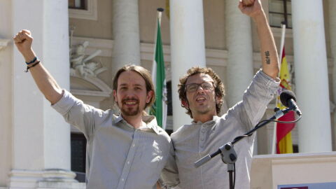 Pablo Iglesias con el alcalde de C&aacute;diz, el anticapitalista Jos&eacute; Mar&iacute;a G&oacute;nzalez 'Kichi'