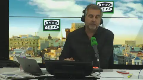 Frame 13.412808 de: Monólogo de Alsina: "Guardiola, o cómo ser un grandísimo entrenador de fútbol y un perfecto demagogo" Frame 13.412808 de: Monólogo de Alsina: "Guardiola, o cómo ser un grandísimo entrenador de fútbol y un perfecto demagogo"