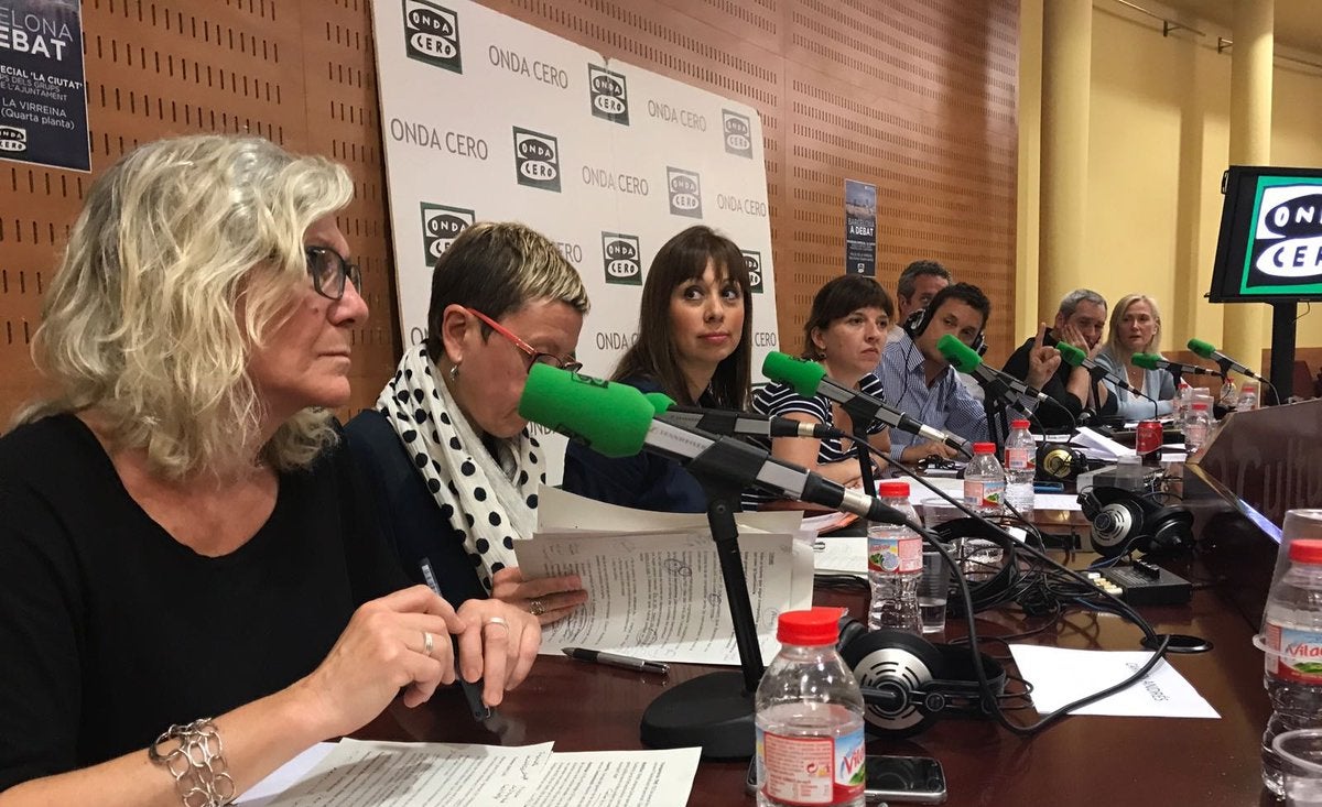 #BCN13J: L'oposició suspèn la gestió d'Ada Colau a l'Ajuntament de Barcelona #BCN13J: L'oposició suspèn la gestió d'Ada Colau a l'Ajuntament de Barcelona