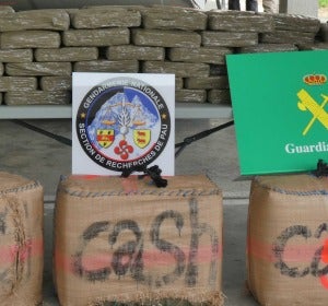 Desmantelada una organización criminal que introducía 400 kilos de hachís Desmantelada una organización criminal que introducía 400 kilos de hachís