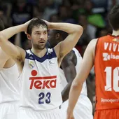 Llull lamenta la derrota ante el Valencia Basket Llull lamenta la derrota ante el Valencia Basket
