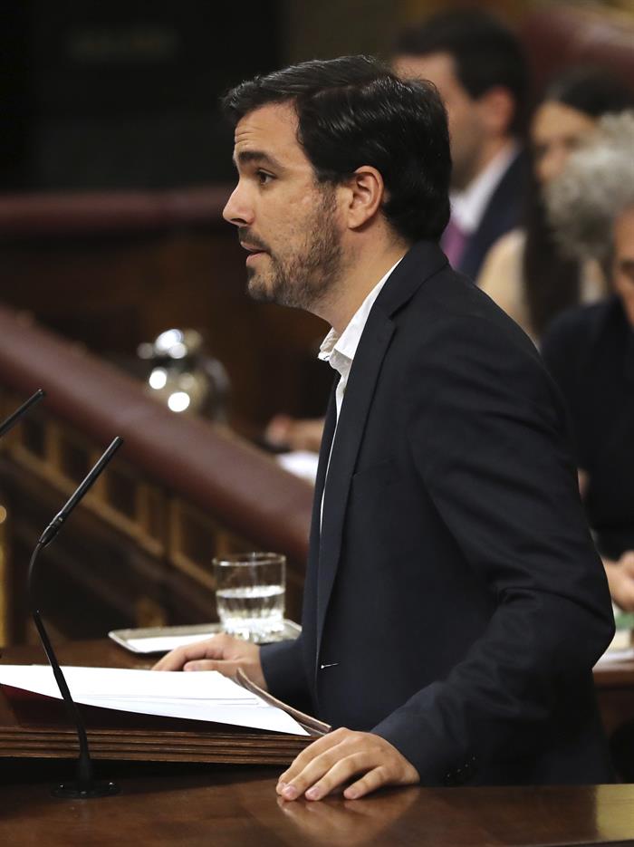 Garzón defiende la moción de censura contra un Gobierno que "socava la democracia" Garzón defiende la moción de censura contra un Gobierno que "socava la democracia"