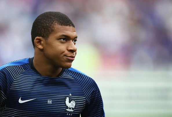 Mbappé, el Plan B del PSG por si falla el fichaje de Neymar Mbappé, el Plan B del PSG por si falla el fichaje de Neymar
