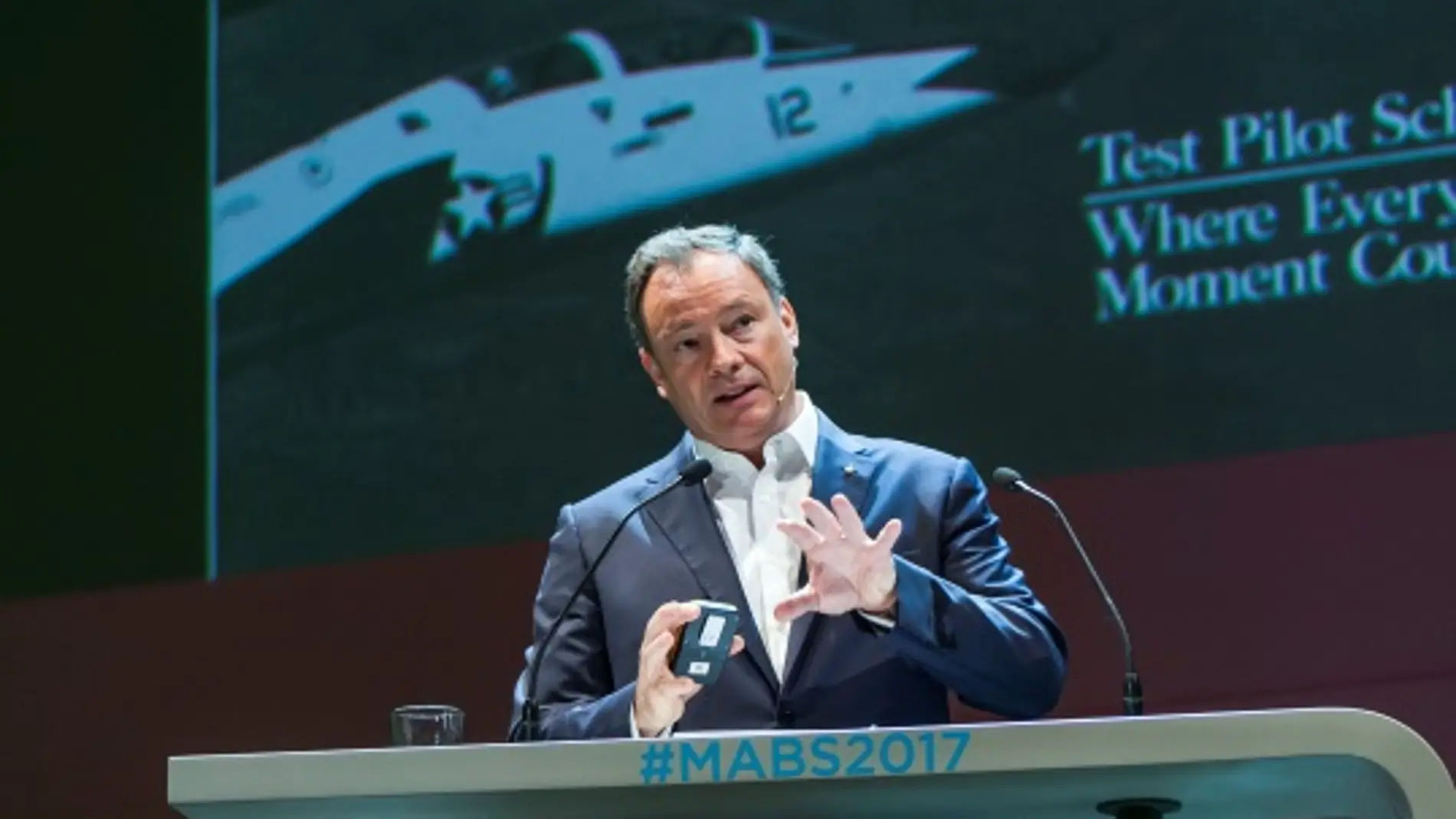El astronauta Michael López-Alegría, en el #MABS2017