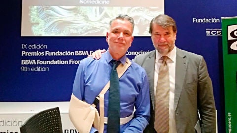 Pedro Alonso, Premio BBVA de Cooperaci&oacute;n Internacional, durante una entrevista en M&aacute;s de uno con Juan Ram&oacute;n Lucas