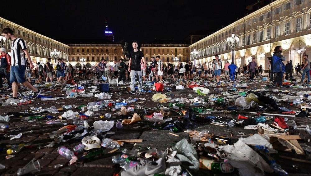 La imagen de la plaza de Turín tras la estampida