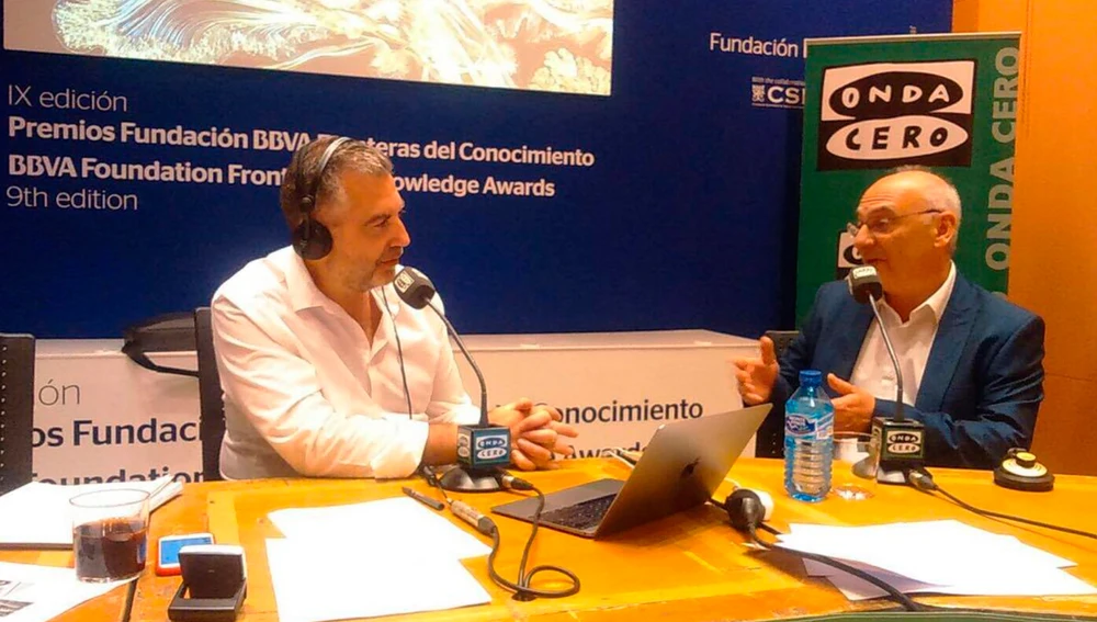 Francis Mojica entrevistado por Carlos Alsina.