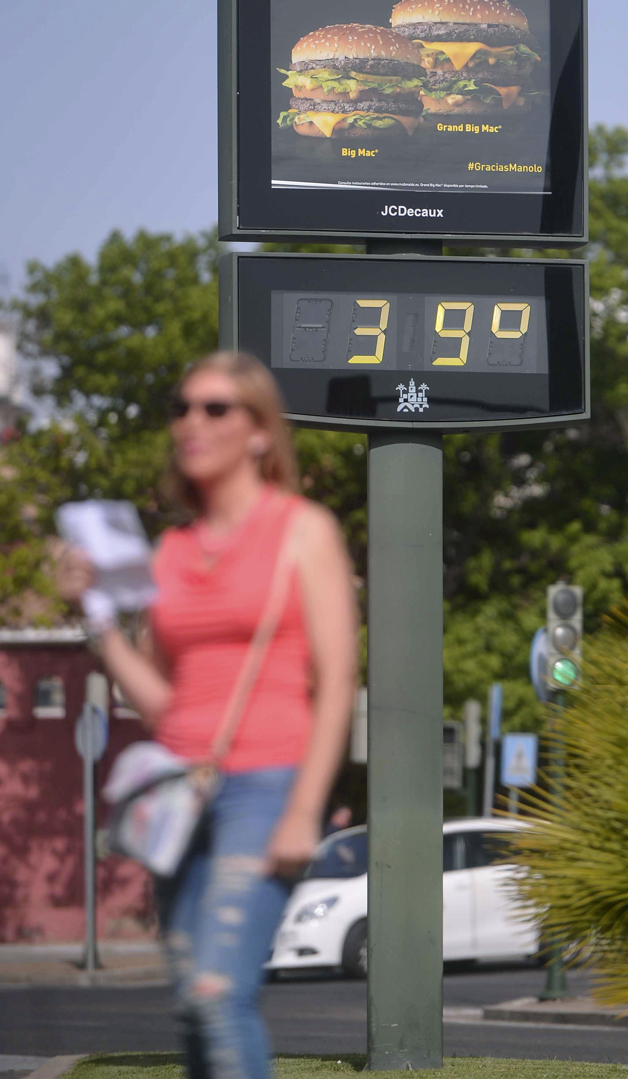 La OMM prevé nuevas olas de calor este verano con temperaturas récord en 2017 La OMM prevé nuevas olas de calor este verano con temperaturas récord en 2017