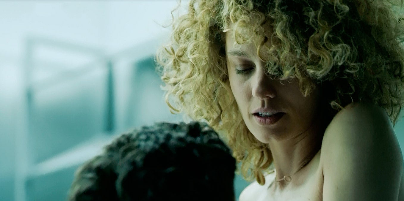 La tele con Monegal: La "sabrosa" escena del último capítulo de 'La casa de papel' La tele con Monegal: La "sabrosa" escena del último capítulo de 'La casa de papel'