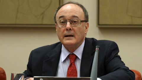 El gobernador del Banco de Espa&ntilde;a, Luis Mar&iacute;a Linde