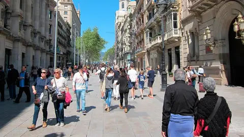 Españoles por la calle Españoles por la calle