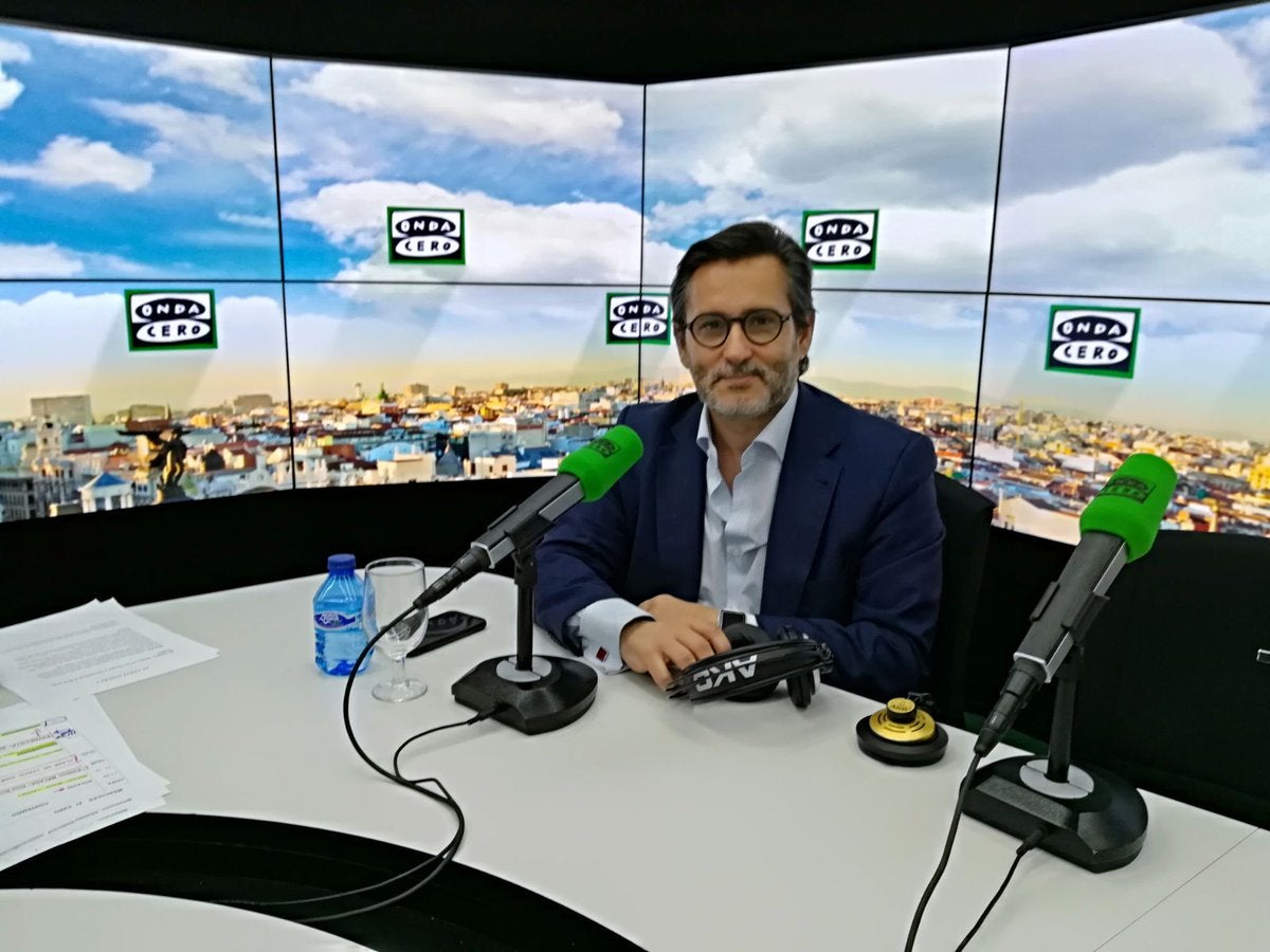 Julio Mayol: "No hay debate con las vacunas; no producen autismo y salvan muchísimas vidas" Julio Mayol: "No hay debate con las vacunas; no producen autismo y salvan muchísimas vidas"