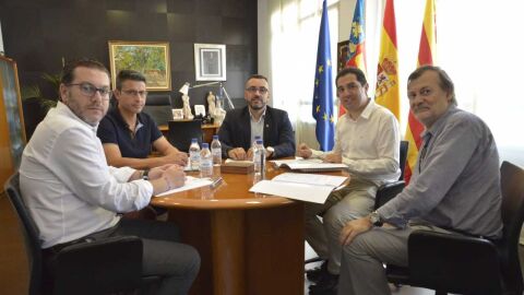 Els membres del consell han comen&ccedil;at a dissenyar el projecte pilot per presentar davant l&acute;Ag&egrave;ncia Valenciana de la Innovaci&oacute;. 