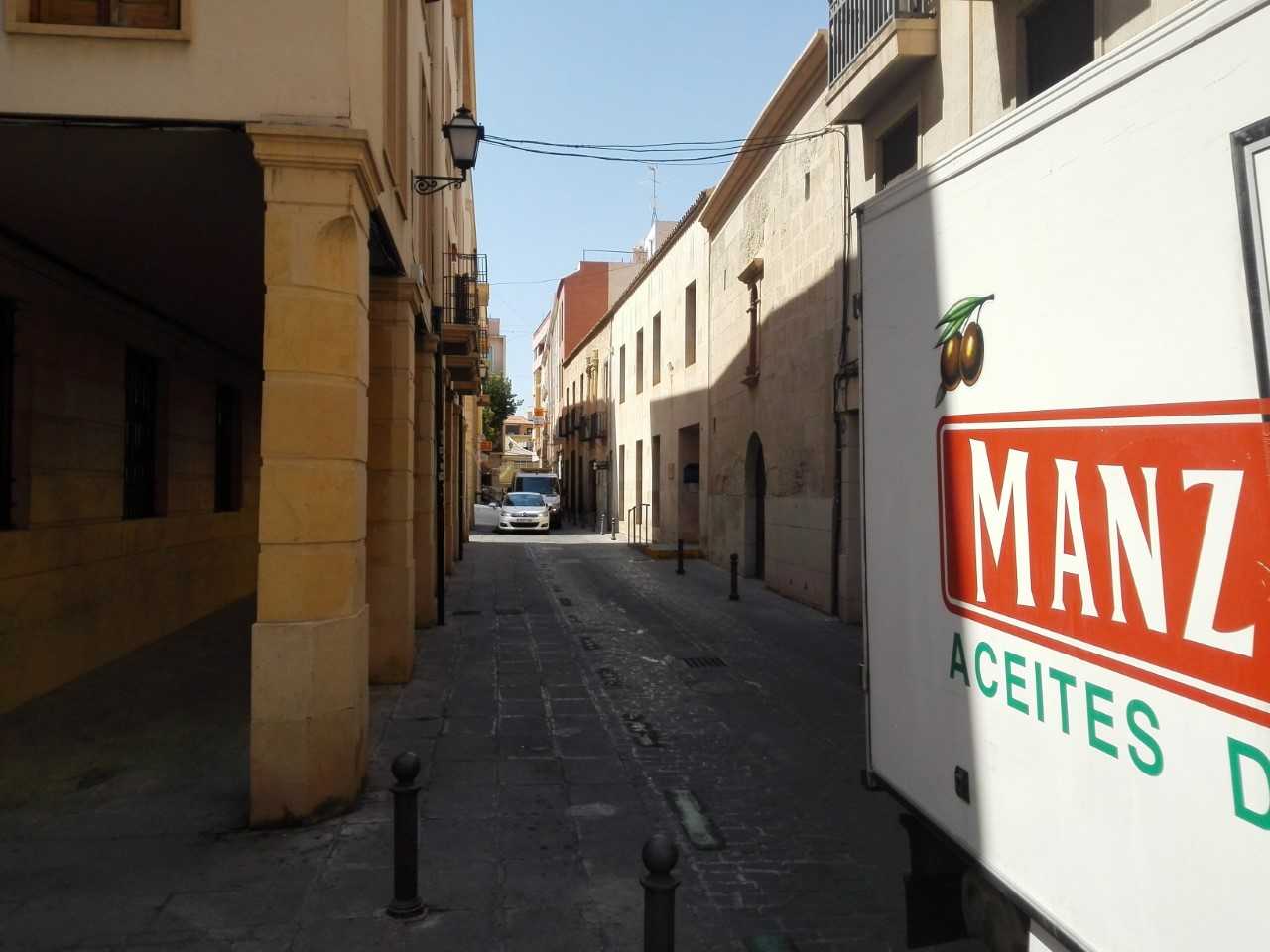 El alcalde de Elche urge que Cultura se pronuncie sobre el nuevo mercado tras el informe que señala que puede afectar negativamente al Misteri d’Elx El alcalde de Elche urge que Cultura se pronuncie sobre el nuevo mercado tras el informe que señala que puede afectar negativamente al Misteri d’Elx