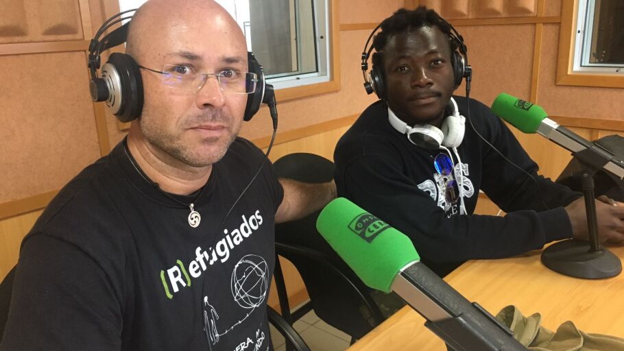 Invitados con motivo del D&iacute;a Mundial del Refugidado en Onda Cero Canarias