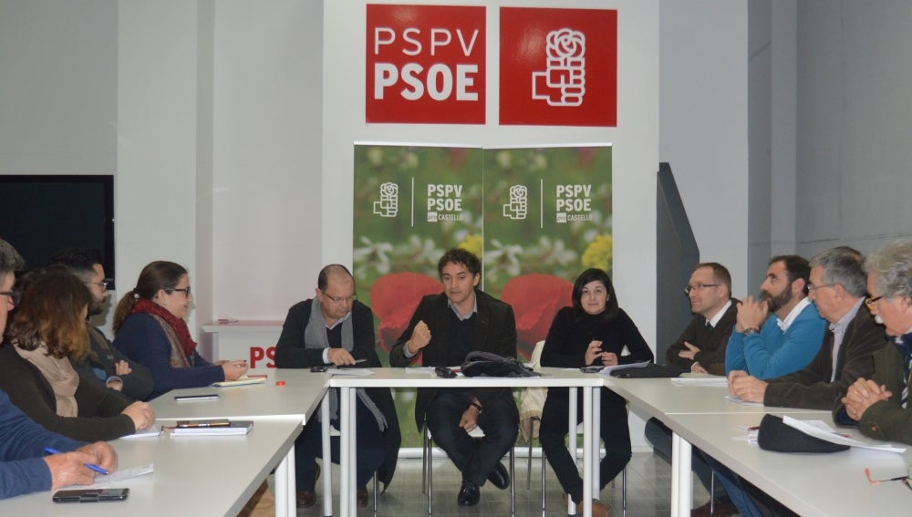Francesc Colomer en una reunión en la sede del PSPV-PSOE de Castellón.