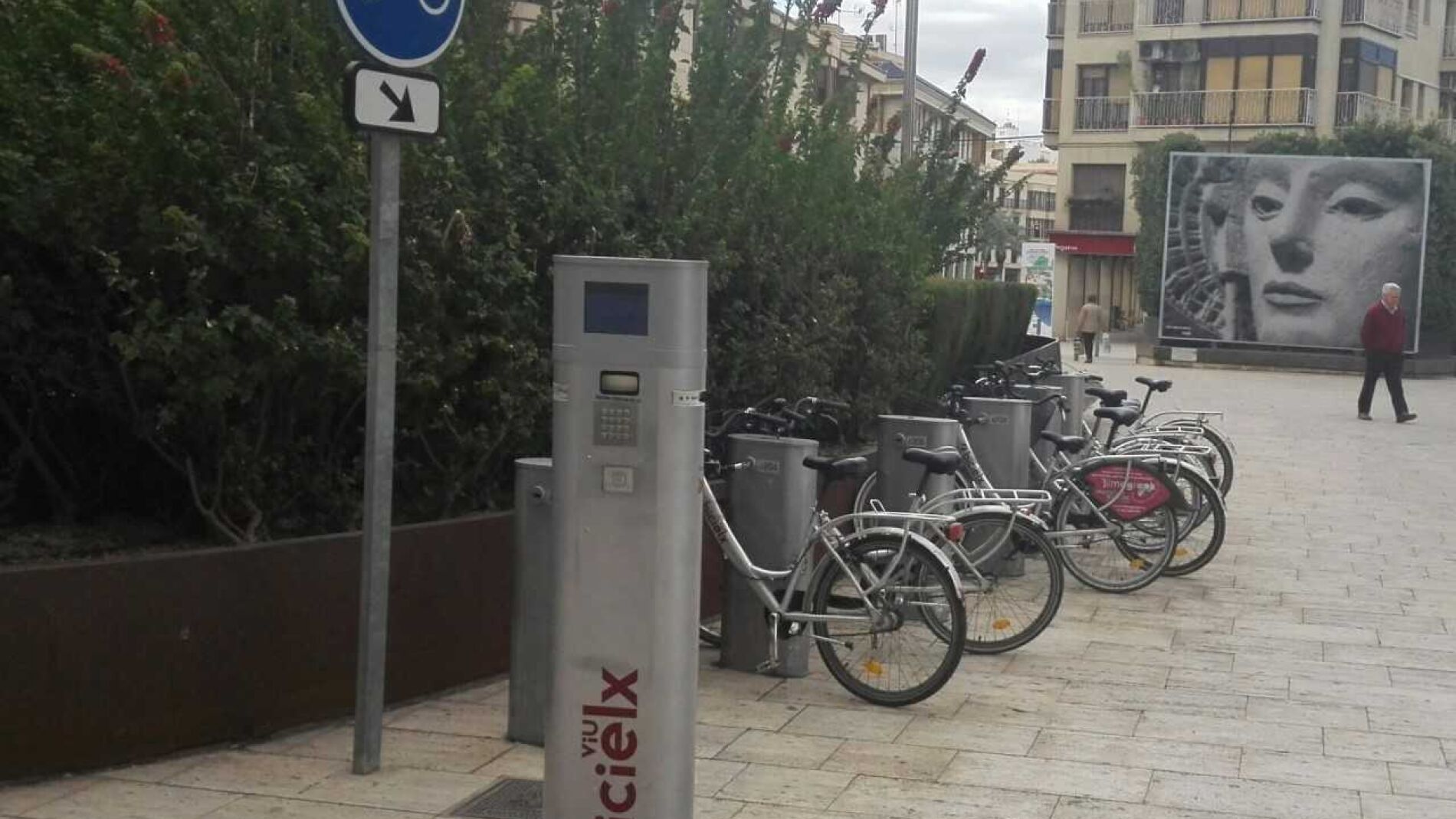 El Servicio BiciElx Crece Hasta Las 60 Estaciones De Bicicletas | Onda ...