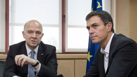 Pedro S&aacute;nchez y Pierre Moscovici