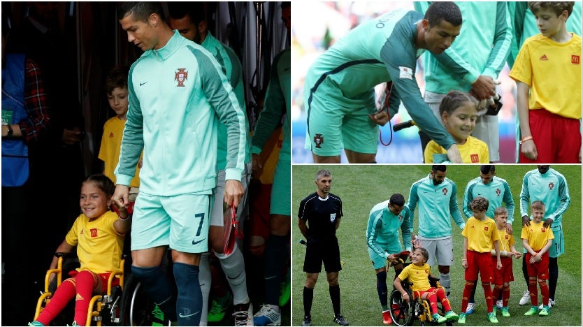 El emotivo y humano gesto de Cristiano Ronaldo con una niña en silla de ruedas El emotivo y humano gesto de Cristiano Ronaldo con una niña en silla de ruedas