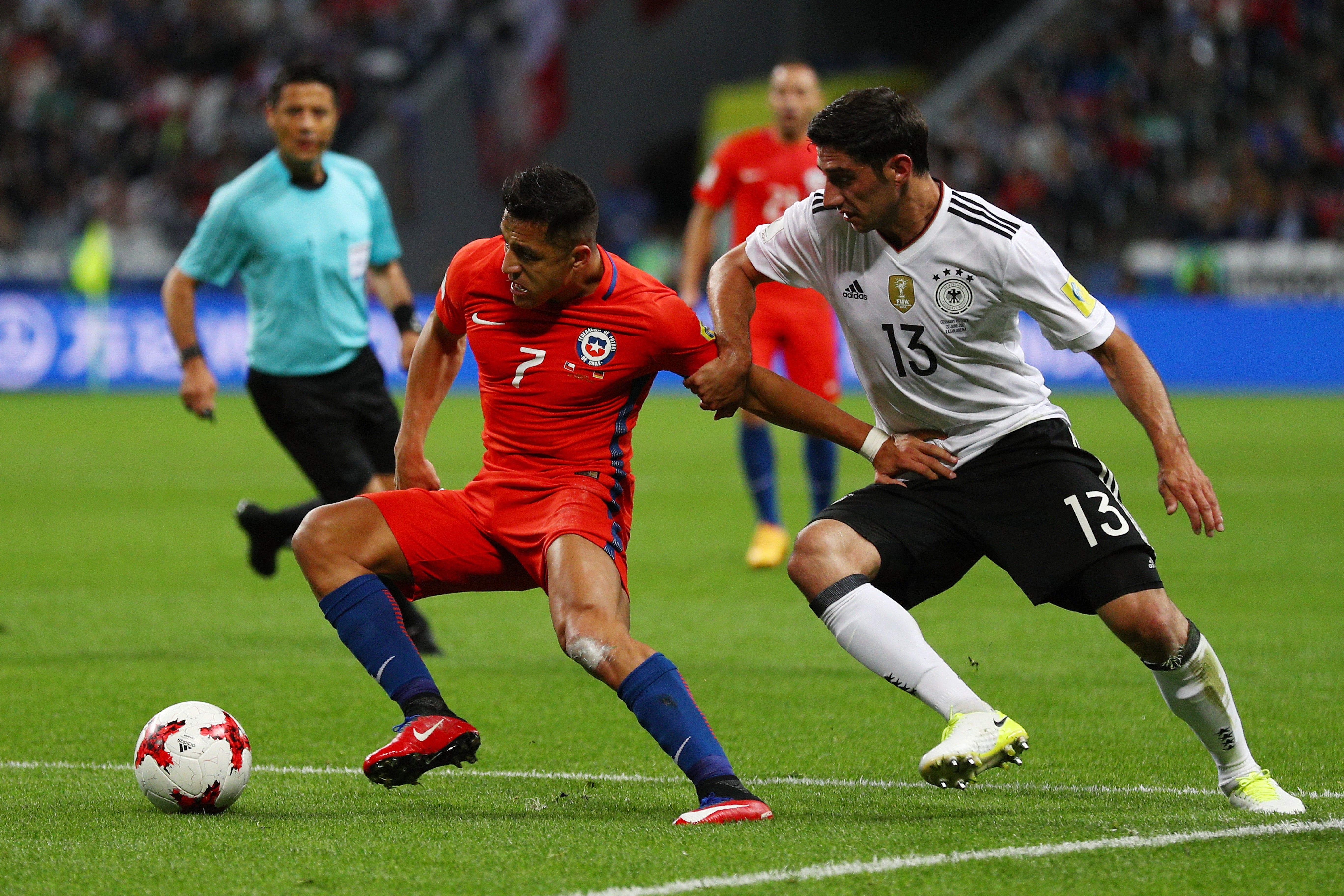 Alemania sufre pero logra frenar a una desatada Chile Alemania sufre pero logra frenar a una desatada Chile