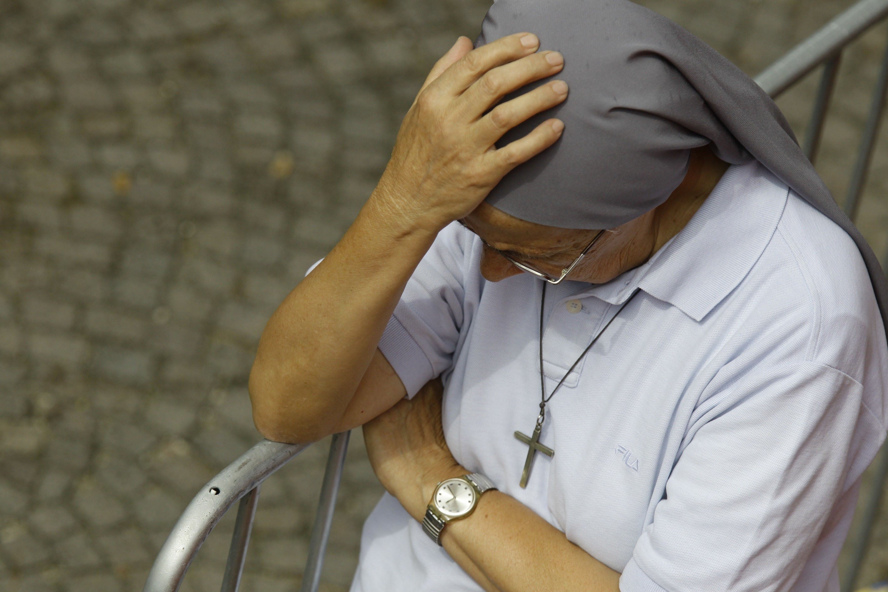 Identifican al joven que agredió a una religiosa en Granada "por monja" Identifican al joven que agredió a una religiosa en Granada "por monja"