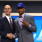 Markelle Fultz, tras ser elegido en el nº 1 del draft por los Sixers Markelle Fultz, tras ser elegido en el nº 1 del draft por los Sixers