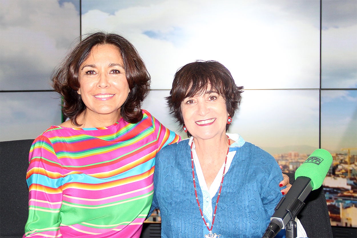 Rosa Montero: "Estamos en un momento de salvajismo en las redes, pero nos civilizaremos" Rosa Montero: "Estamos en un momento de salvajismo en las redes, pero nos civilizaremos"