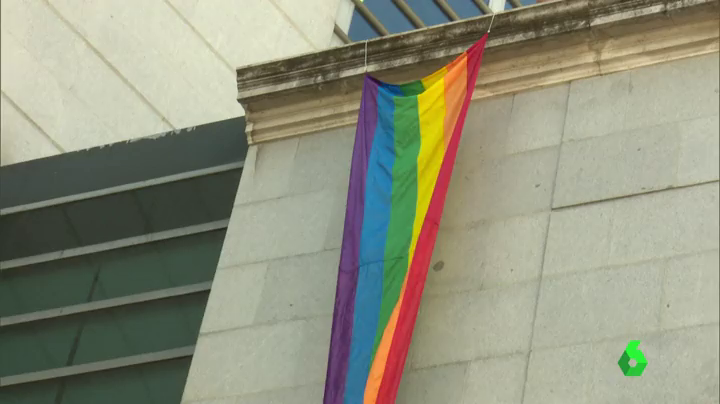 El PSOE ratifica su lucha contra la discriminación en un homenaje a Zerolo El PSOE ratifica su lucha contra la discriminación en un homenaje a Zerolo