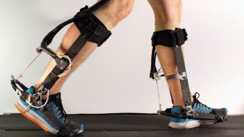 Un nuevo exoesqueleto se adapta a cada forma de caminar