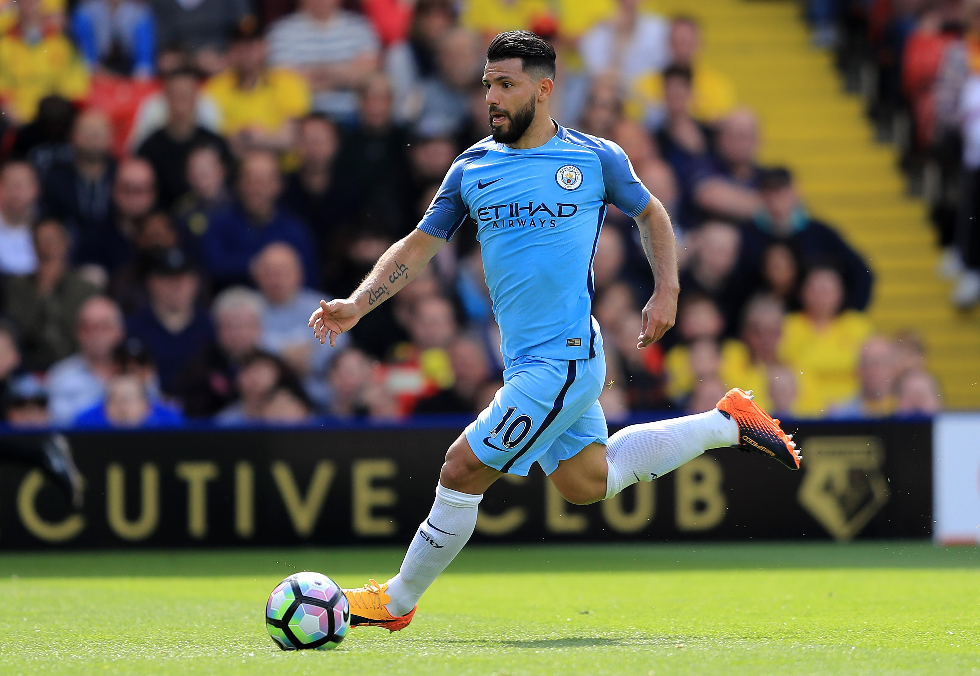 Agüero, el plan 'B' del PSG si falla el fichaje de Mbappé Agüero, el plan 'B' del PSG si falla el fichaje de Mbappé