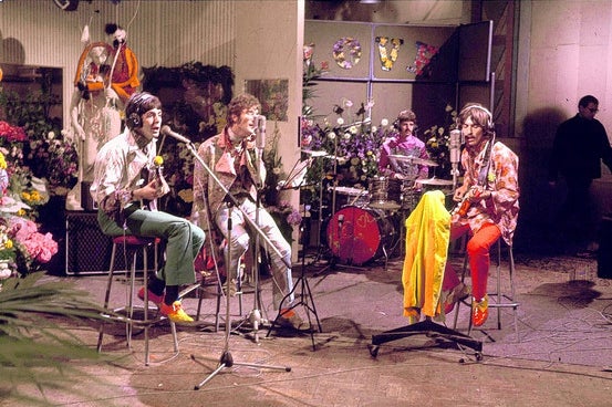 Discoforum: 50 años de All You Need Is Love Discoforum: 50 años de All You Need Is Love