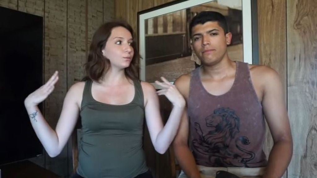 Detenida una mujer que mató a su novio durante una 'broma' para un vídeo de Youtube Detenida una mujer que mató a su novio durante una 'broma' para un vídeo de Youtube