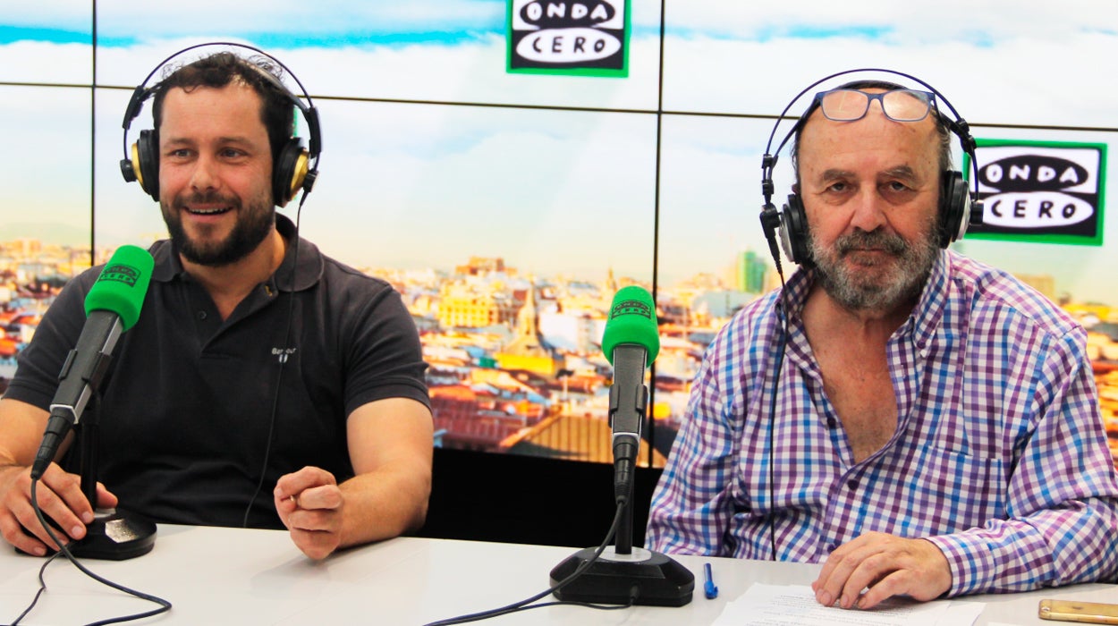 Ricardo Sanz, enólogo: "Tenemos un spa de insectos porque sin ellos, nuestras plantas mueren" Ricardo Sanz, enólogo: "Tenemos un spa de insectos porque sin ellos, nuestras plantas mueren"