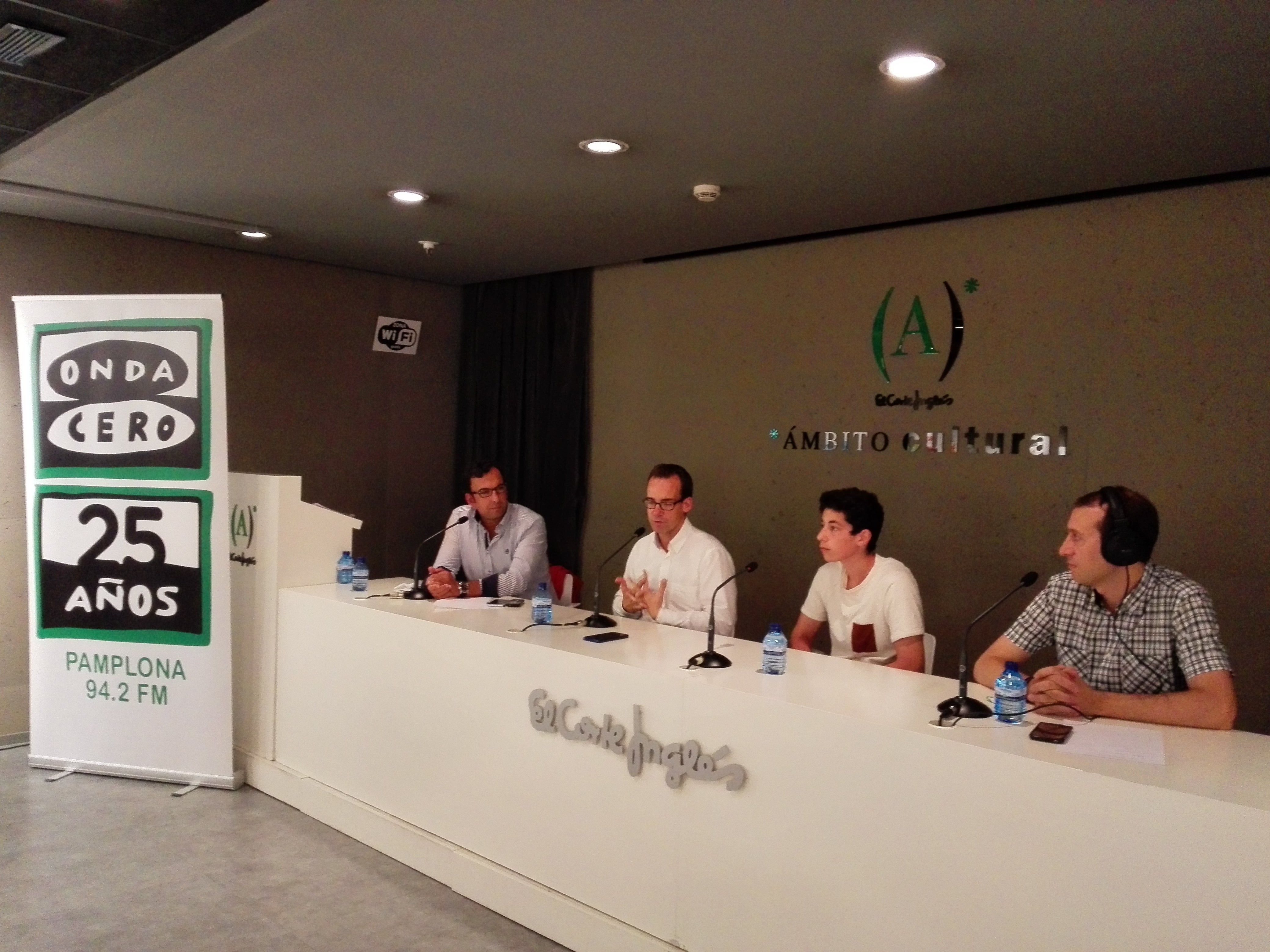 Aquí en la Onda Navarra. "Va por ustedes". 29/06/2017 Aquí en la Onda Navarra. "Va por ustedes". 29/06/2017