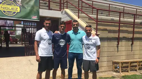 Jony, Raúl Fuster, Monserrate Hernández y Aarón, en la Ciudad Deportiva de Elche. FÚTBOL