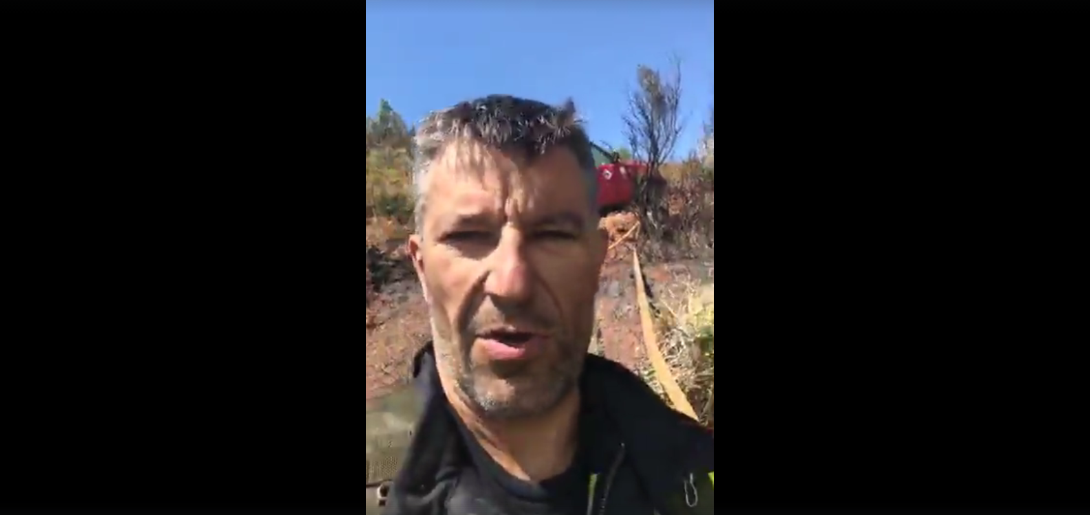 La indignación de un bombero español con los gobiernos: "Dejamos que el monte sea un puto infierno" La indignación de un bombero español con los gobiernos: "Dejamos que el monte sea un puto infierno"