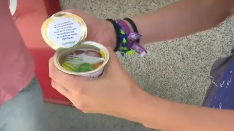 Campaña para concienciar de la basura en el mar Greenpeace