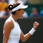 Muguruza celebra un punto ante Ekaterina Alexandrova Muguruza celebra un punto ante Ekaterina Alexandrova