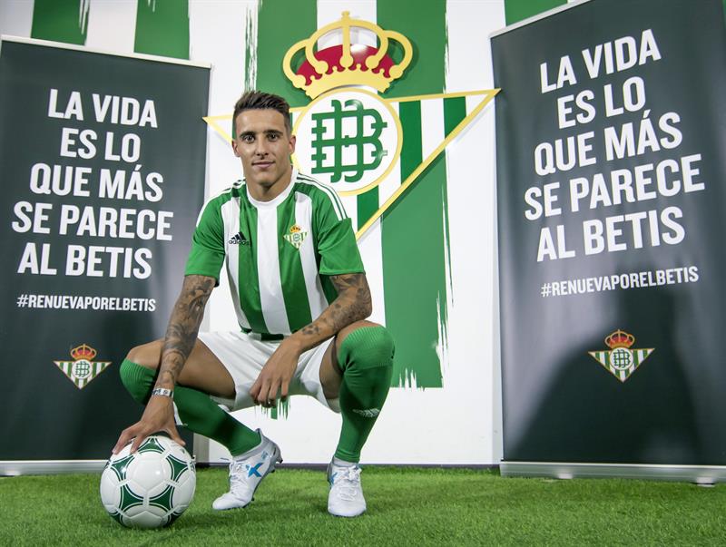 Tello se quedará en el Real Betis tras rechazar al Krasnodar y al Spartak de Moscú Tello se quedará en el Real Betis tras rechazar al Krasnodar y al Spartak de Moscú