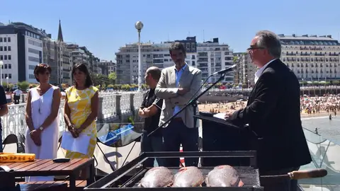 Presentación de la X edición de la fiesta del besugo de Orio Presentación de la X edición de la fiesta del besugo de Orio