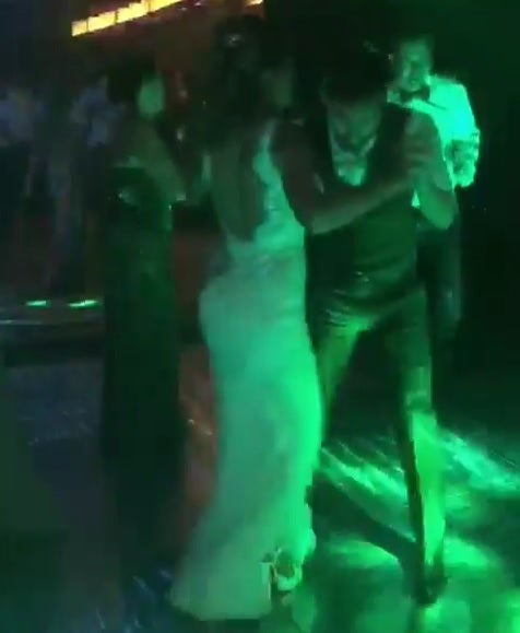 Messi comparte un vídeo inédito del baile de su boda con Antonela Roccuzzo Messi comparte un vídeo inédito del baile de su boda con Antonela Roccuzzo