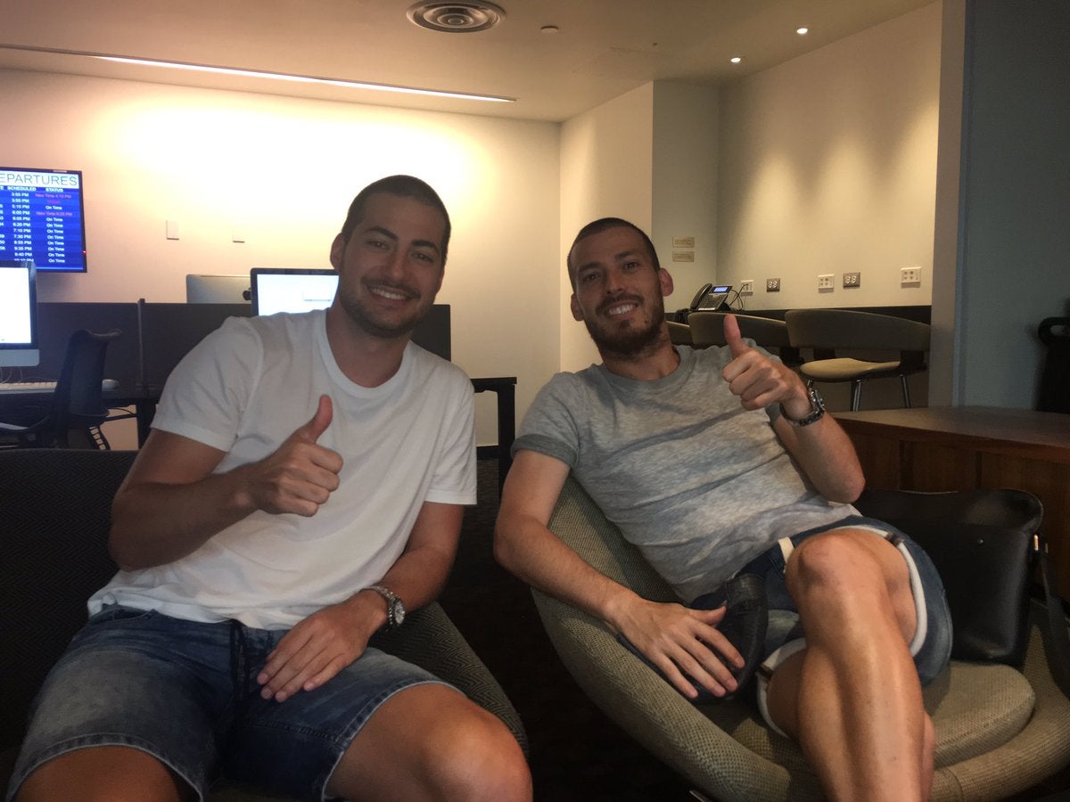 Twitter se mofa del cambio de 'look' de David Silva Twitter se mofa del cambio de 'look' de David Silva