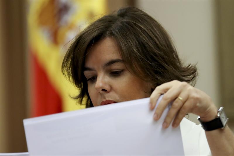 Santamaría reprocha al PSOE su rechazo al techo de gasto cuando lo apoyó en 2017 Santamaría reprocha al PSOE su rechazo al techo de gasto cuando lo apoyó en 2017