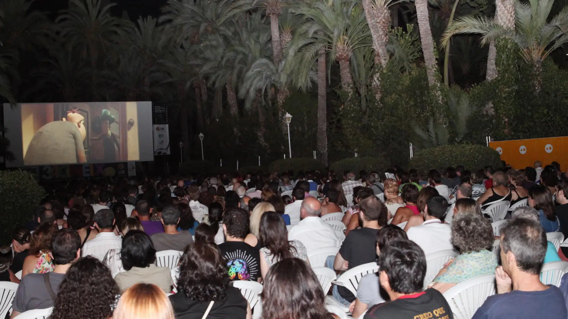 Imagen de archivo del Festival Internacional de Cine Independiente de Elche en el Hort del Xocolater.