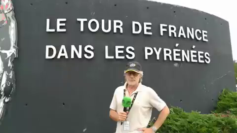 Javier Ares nos enseña el monumento homenaje a la etapa del Tour de Francia en los Pirineos Javier Ares nos enseña el monumento homenaje a la etapa del Tour de Francia en los Pirineos