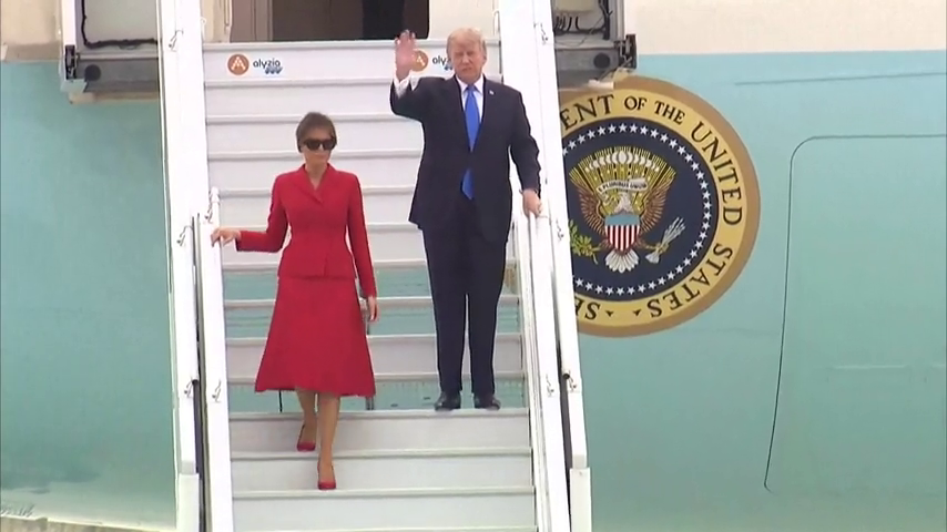 Trump aterriza en París para encontrarse con Macron y asistir al 14 de julio Trump aterriza en París para encontrarse con Macron y asistir al 14 de julio