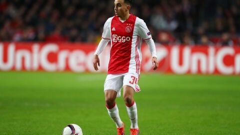 Nouri, durante un partido con el Ajax