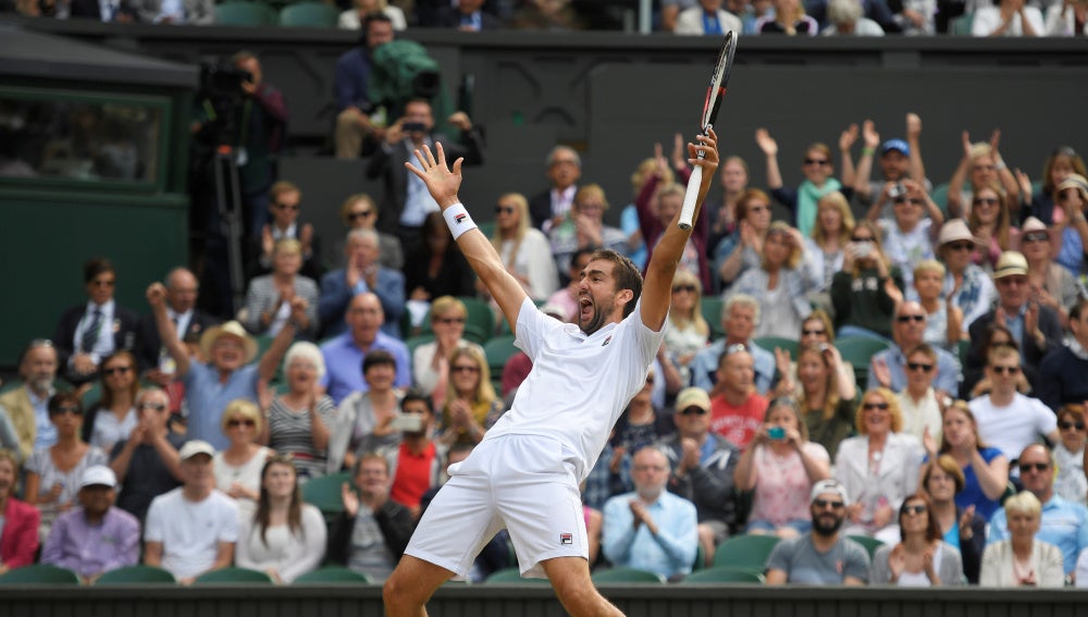 Cilic celebra su pase a la final de Wimbledon